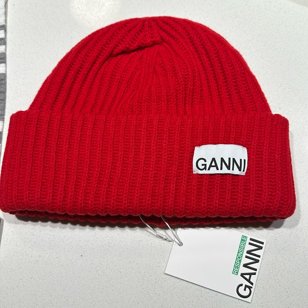 GANNI - Red Beanie